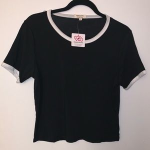 Simple Black Cropped Tee